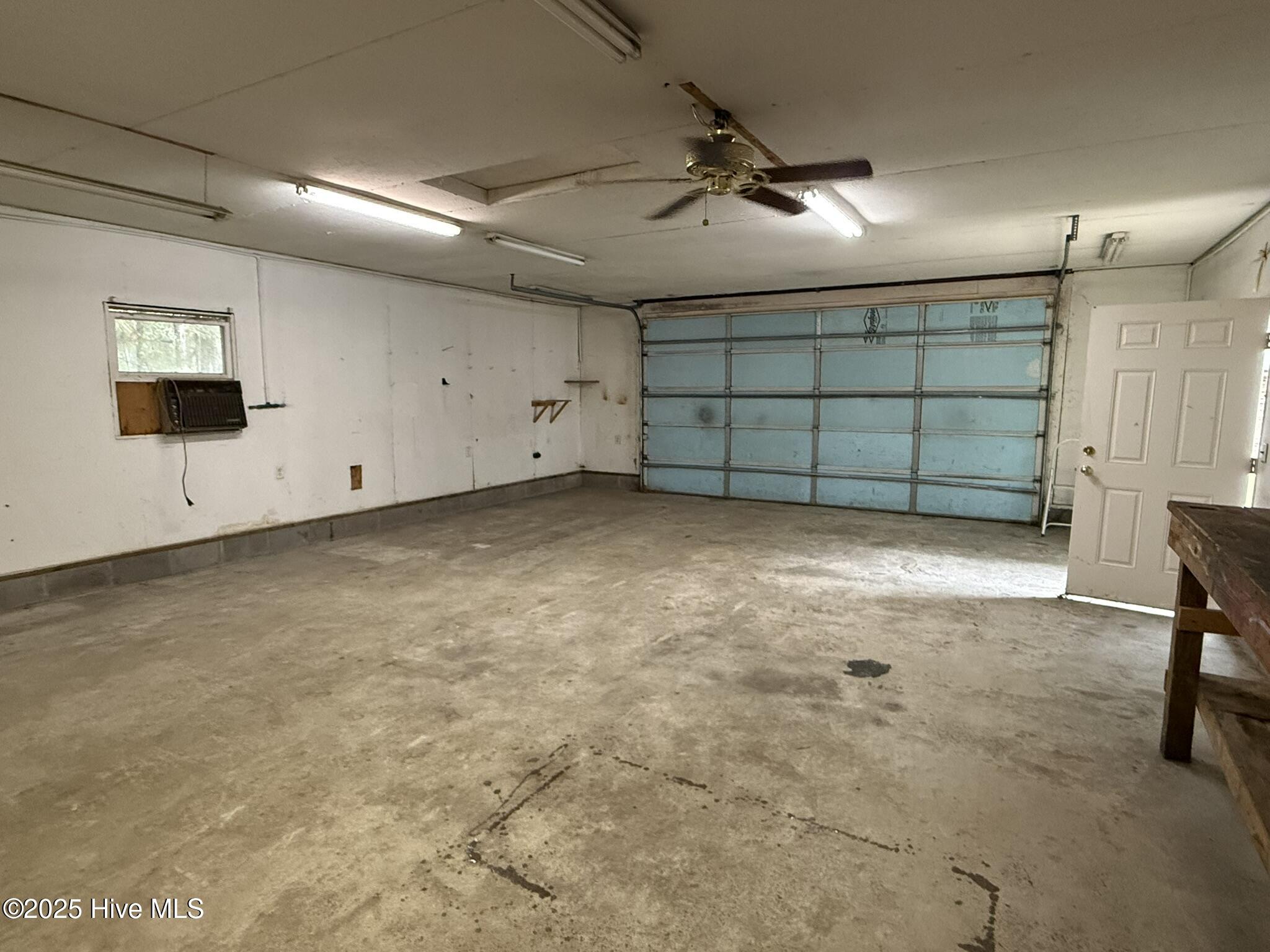 140 N Apple Street
