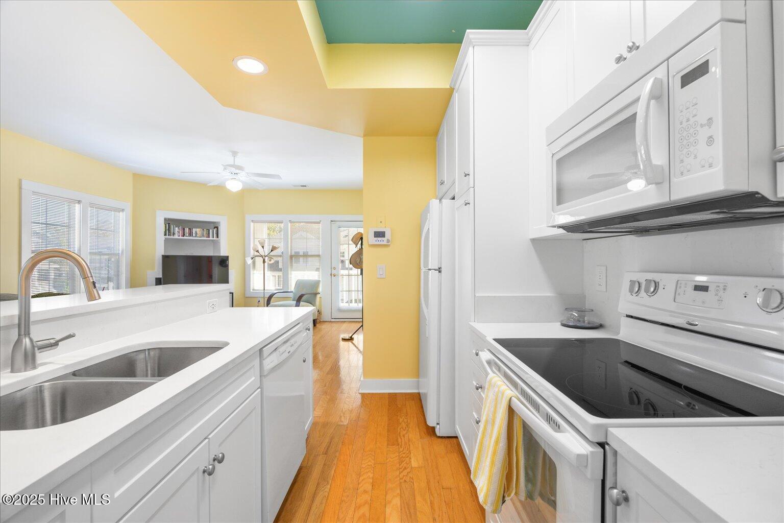 100540779 | Photo 33