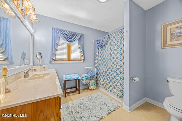 100540633 | Photo 15