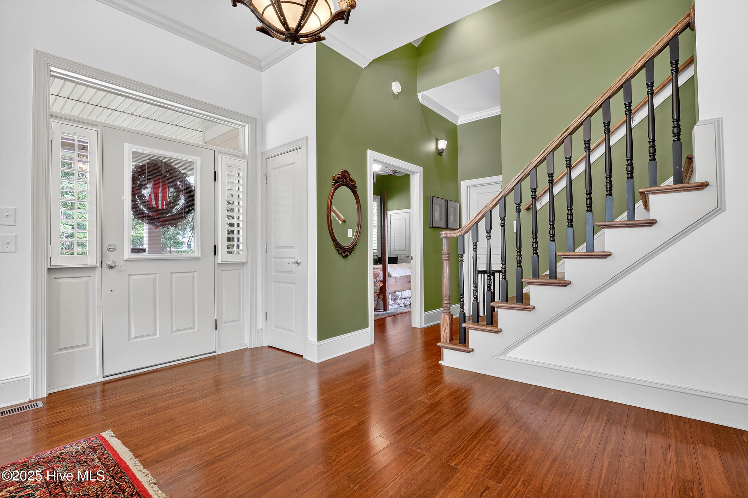 100527488 | Photo 13