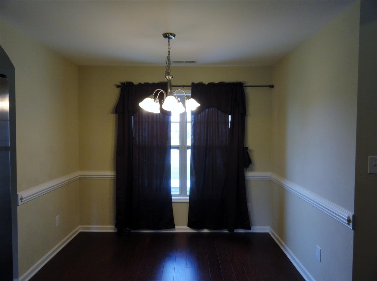 100546690 | Photo 14