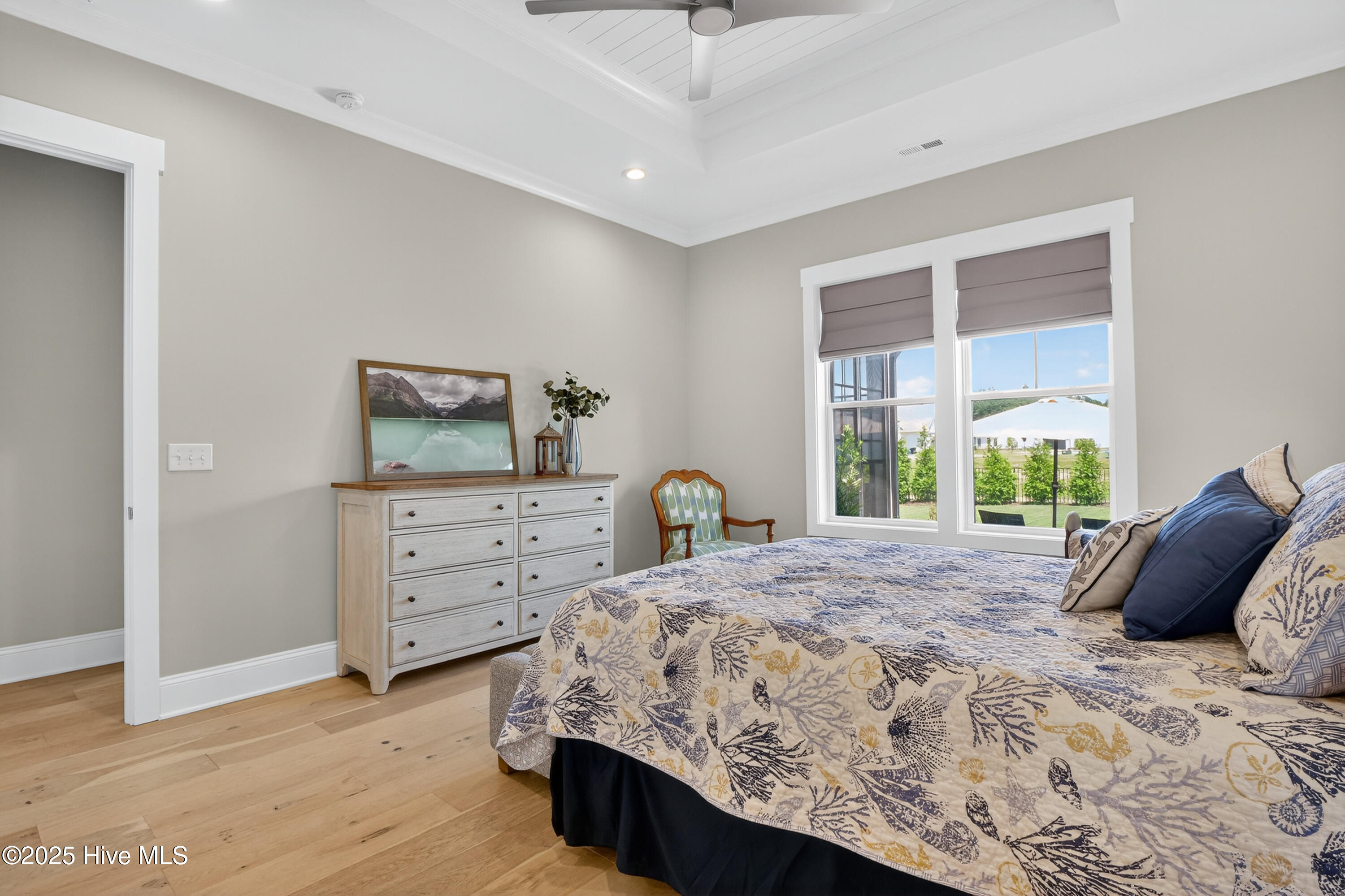 100523935 | Photo 27