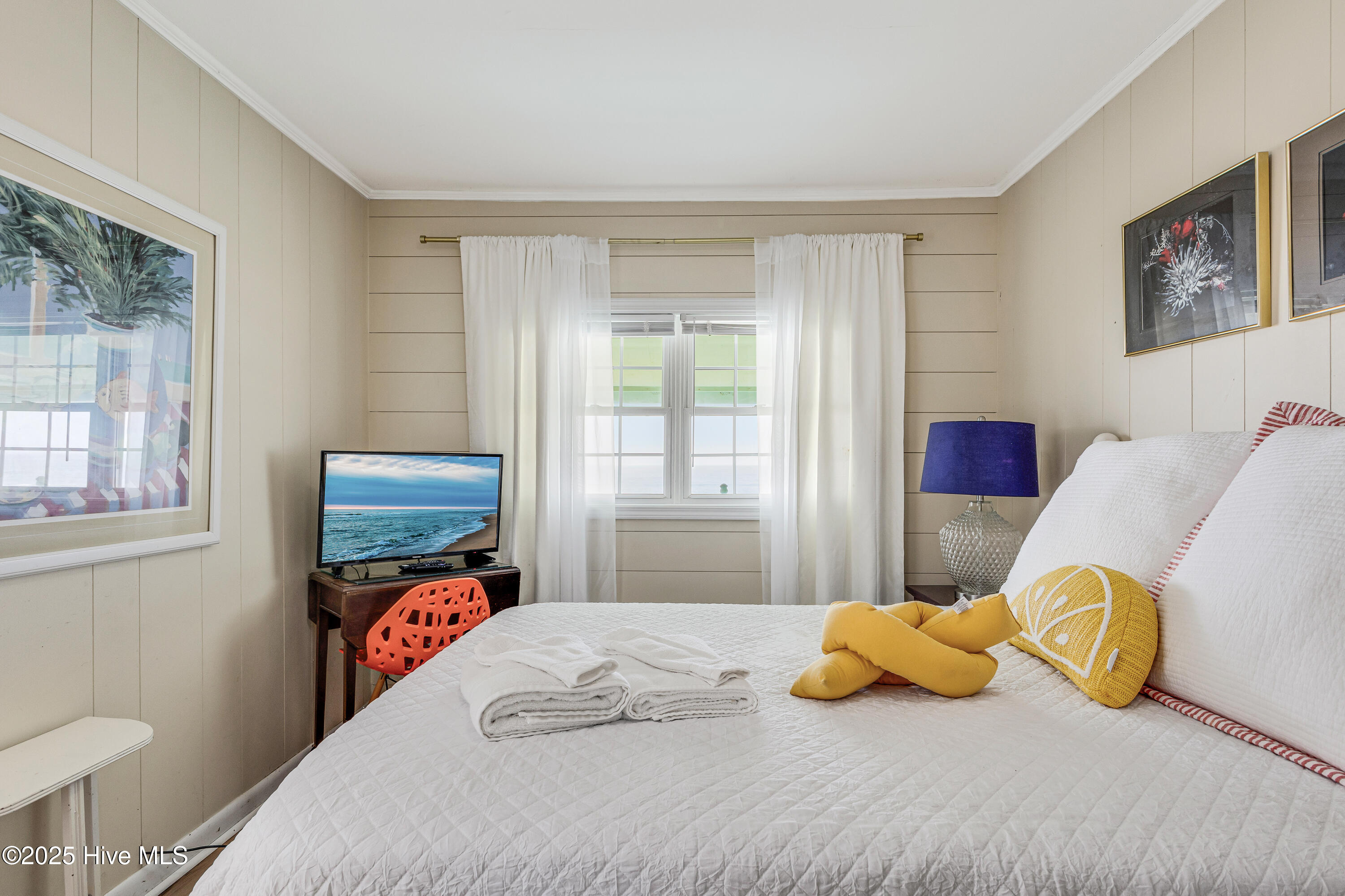 100498643 | Photo 21