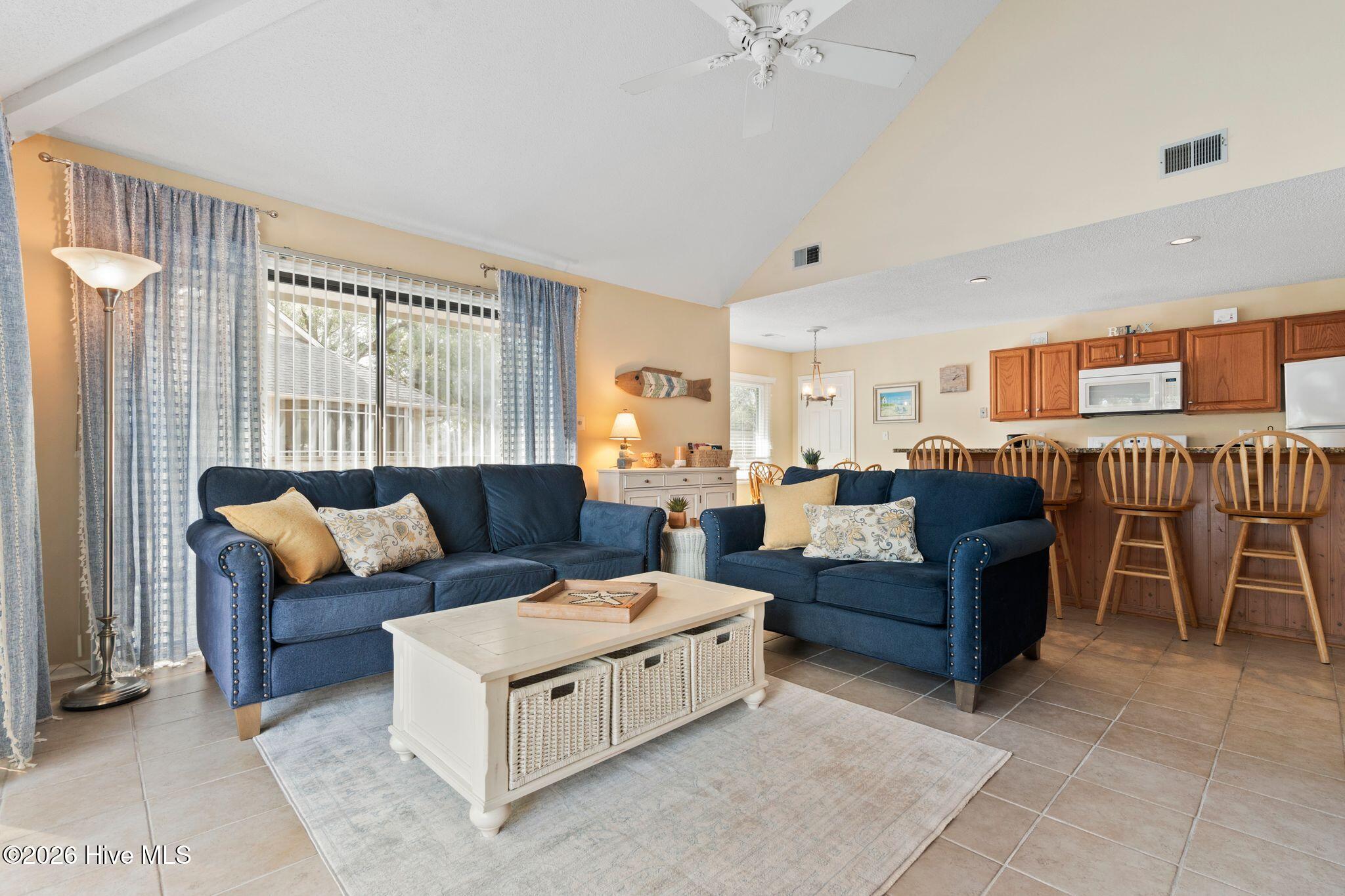 100552721 | Photo 37