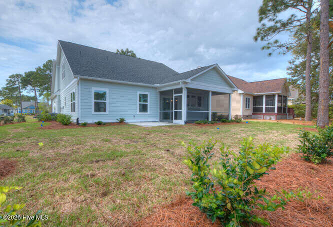 100563707 | Photo 44