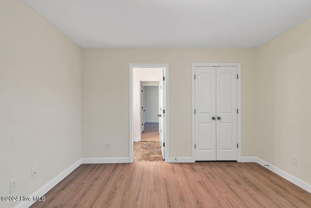 100565777 | Photo 16