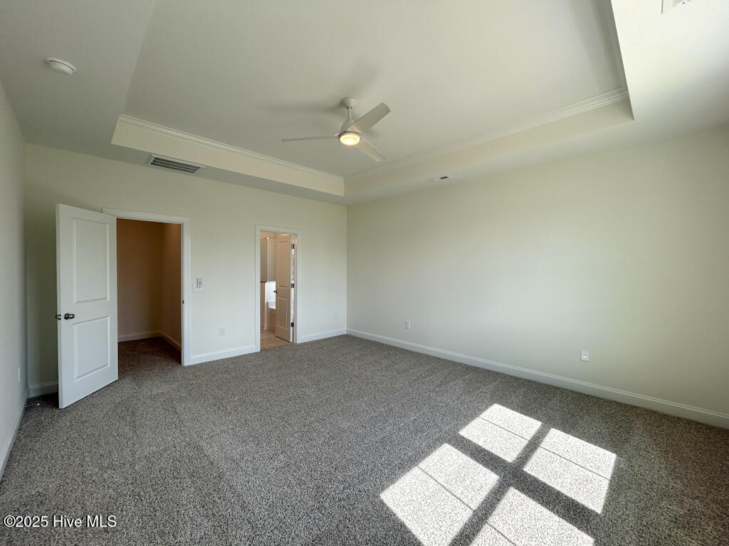 100479294 | Photo 57