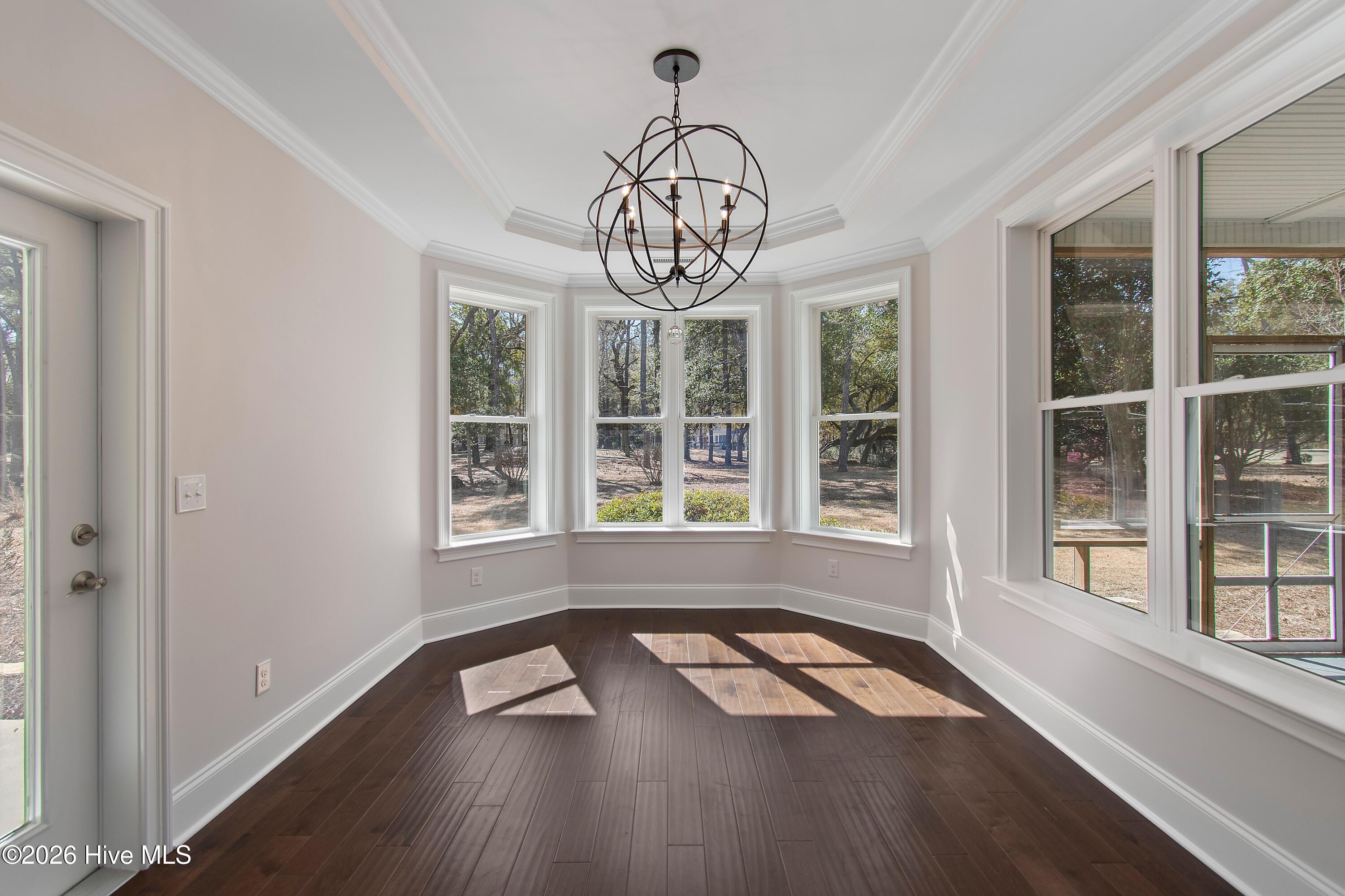 100556573 | Photo 15