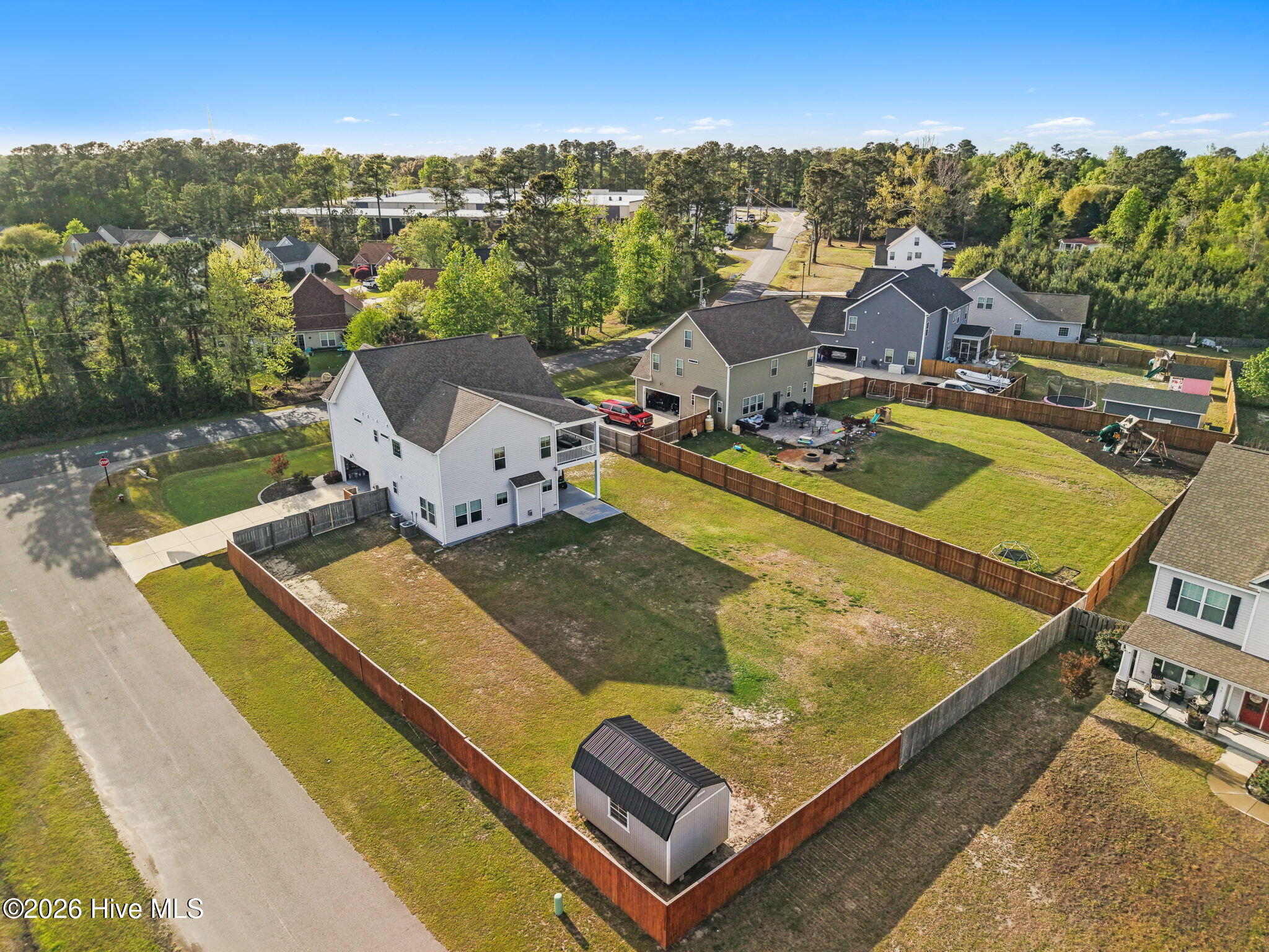 100564954 | Photo 50