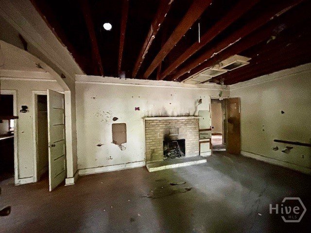 Photo 3 of Single family home for sale at 416 S Baldwin Cir, Savannah, GA 31405 | MLS# SA366584 | Listing updated on 2026-10-27