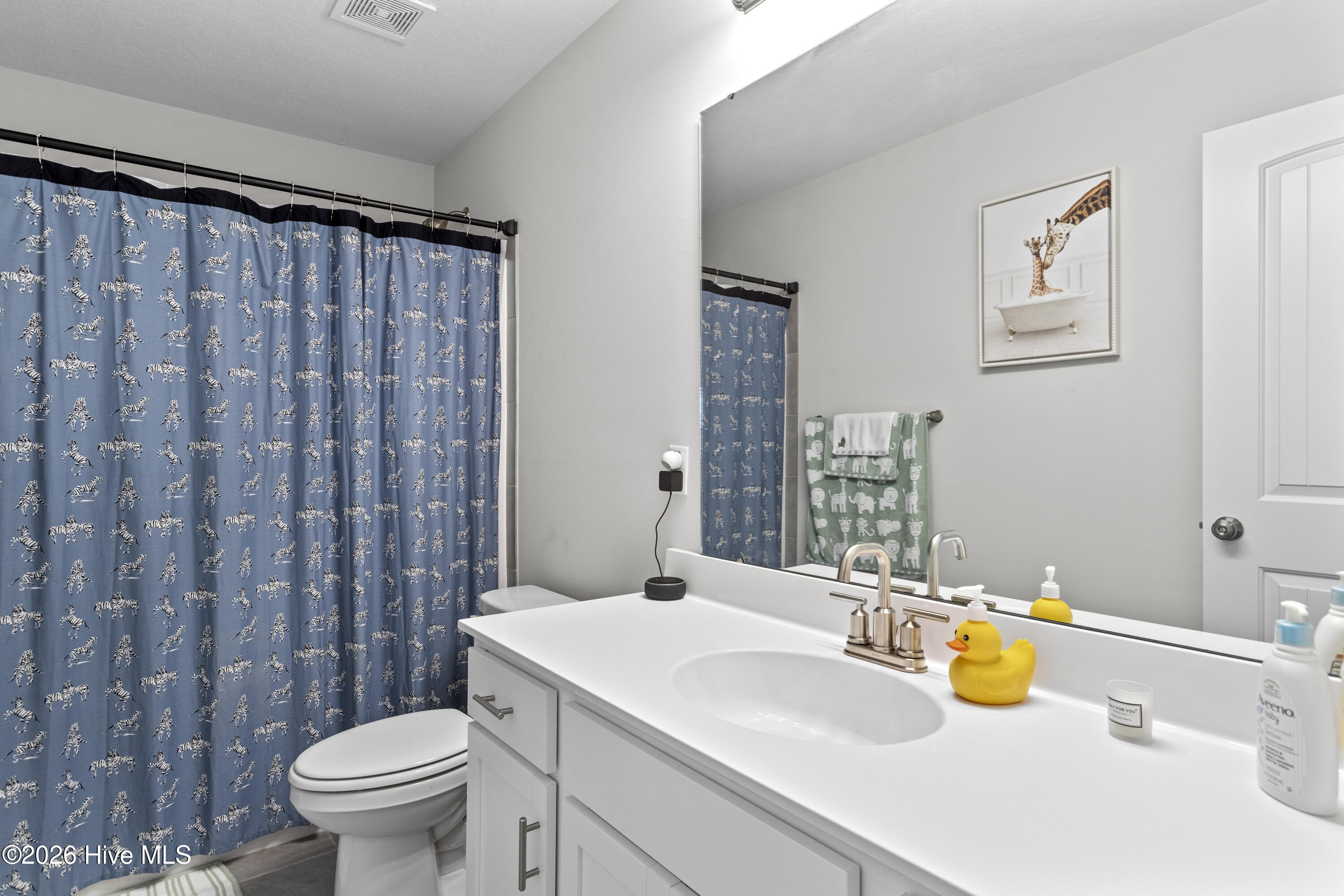 100550621 | Photo 22