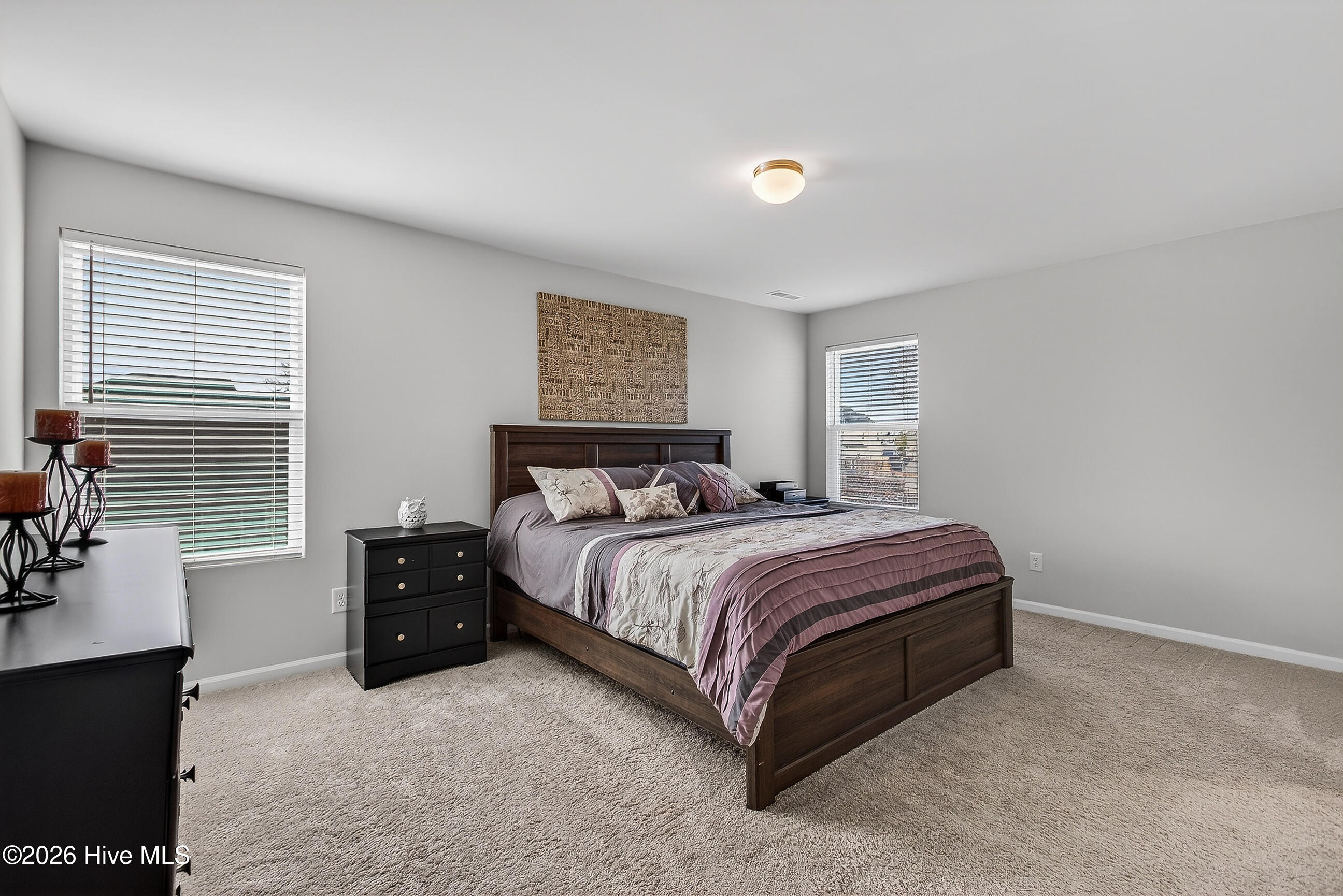 100555689 | Photo 23