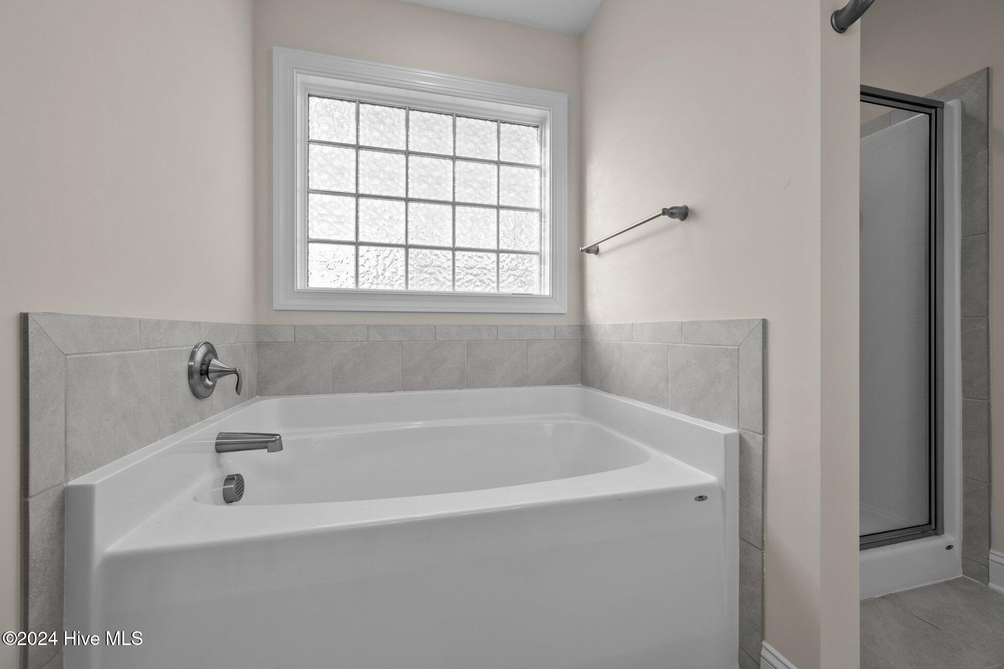 100551017 | Photo 23