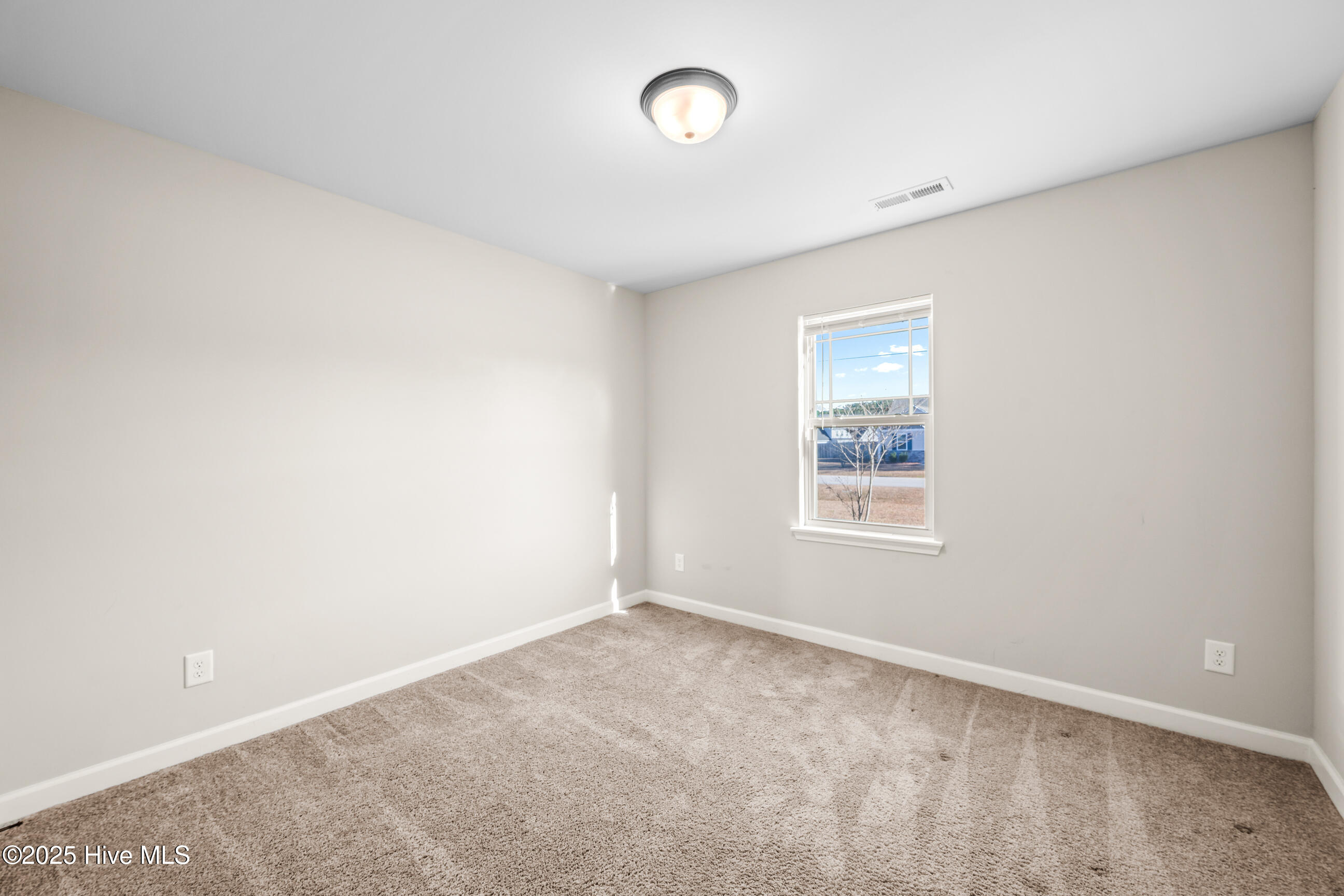 100544958 | Photo 26