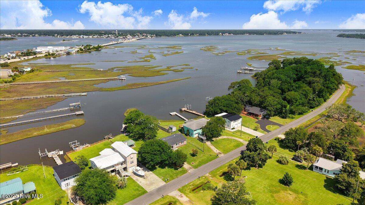 Homes for sale in Cedar Point, NC | 123 Cedar Ln, Cedar Point, NC 28584 | MLS# 100521528