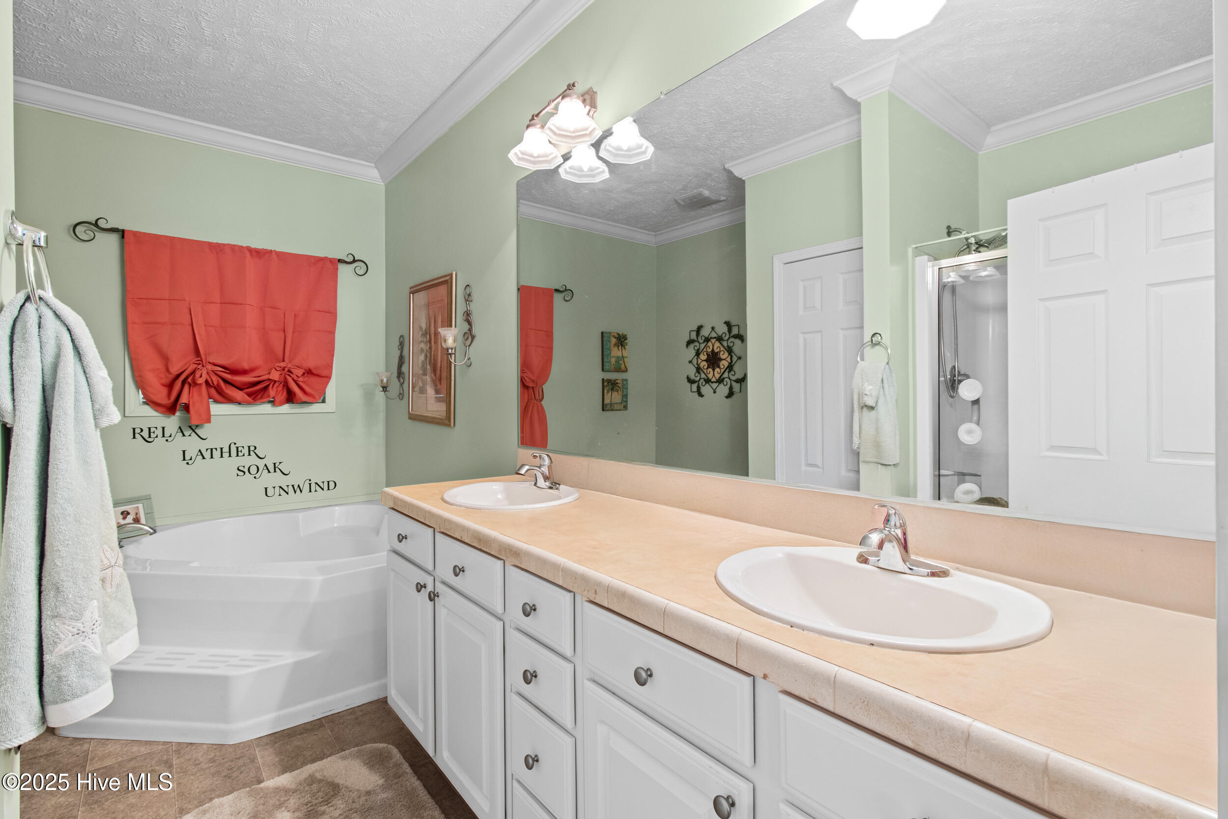 100552481 | Photo 14