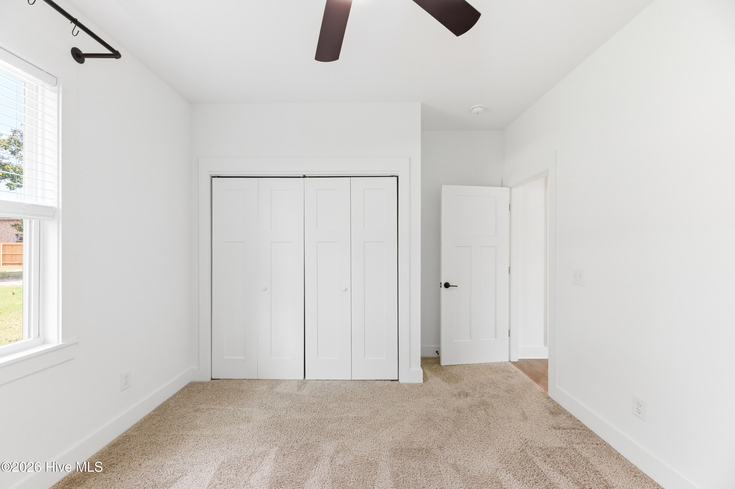 100561683 | Photo 26