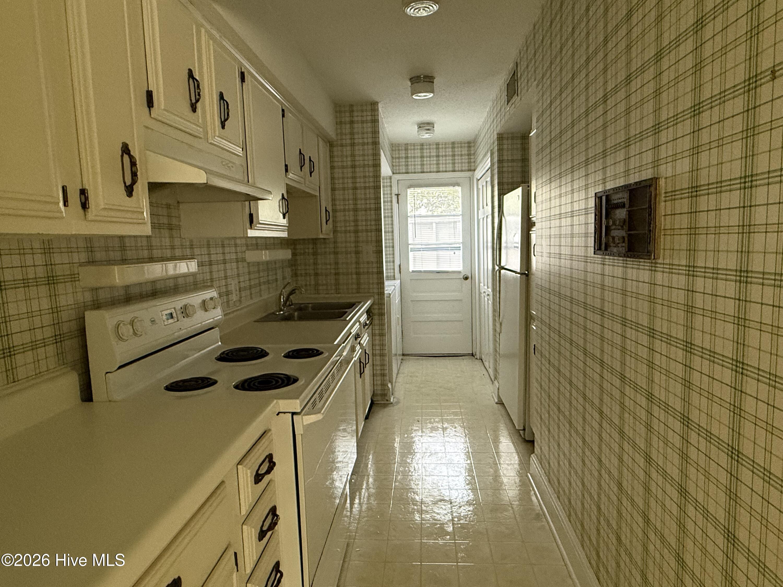 155 Beaufort Court, Morehead City, NC, 28557