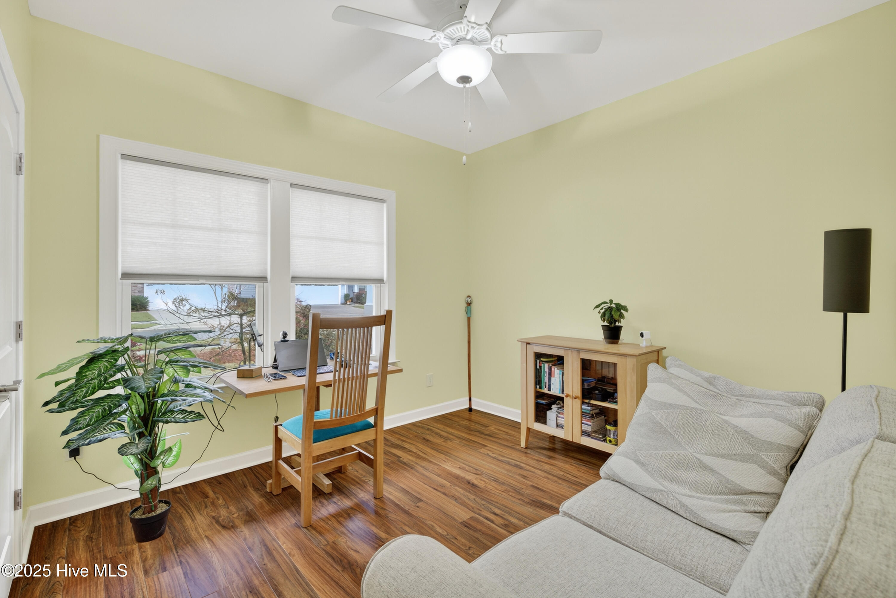 100537739 | Photo 27