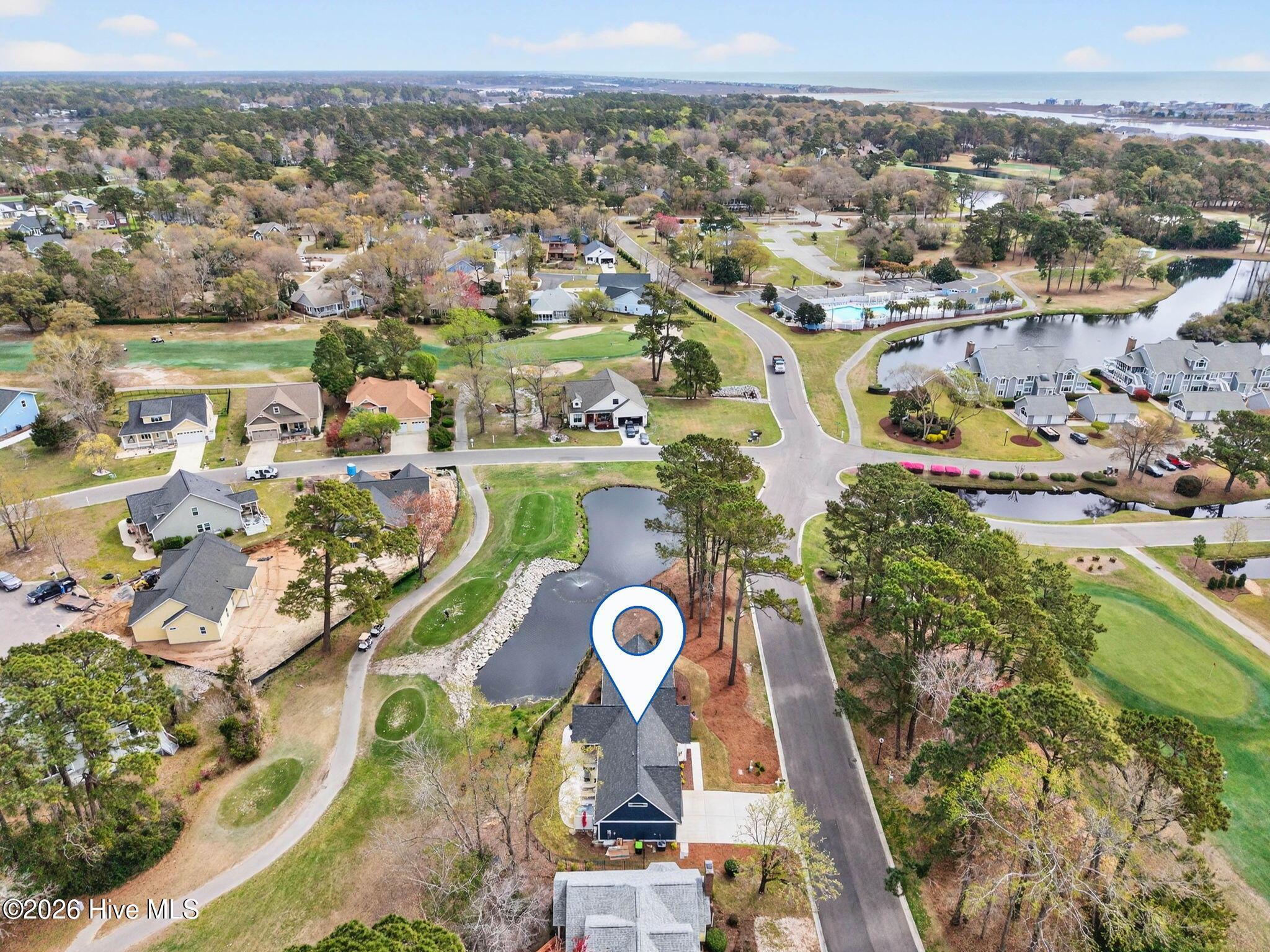 100563194 | Photo 53