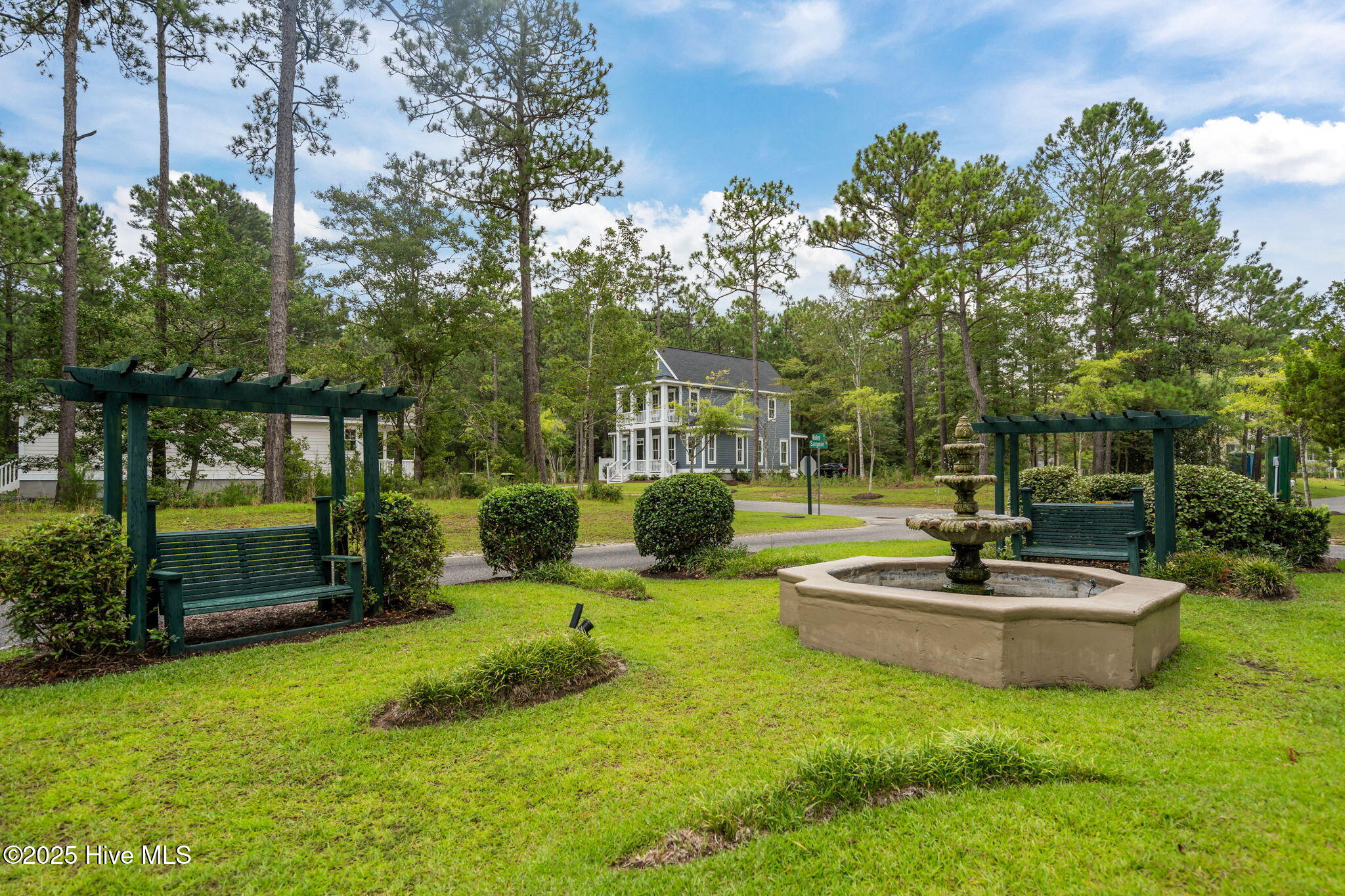 100524220 | Photo 59