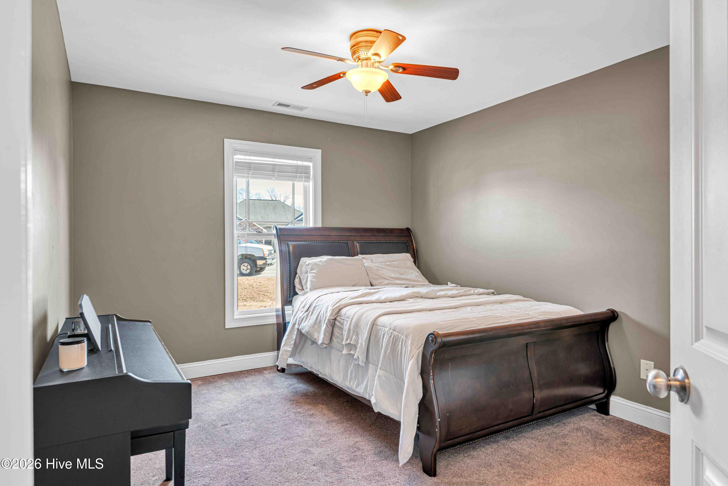 100553192 | Photo 24