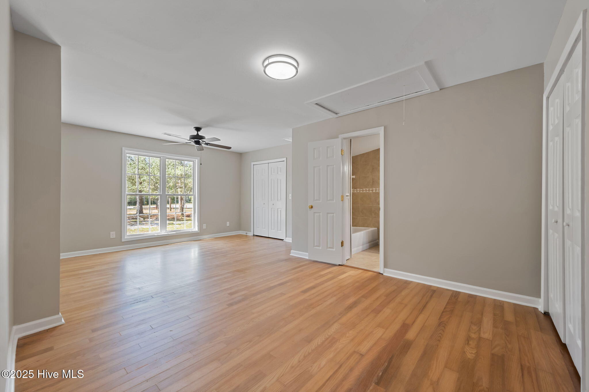 100551658 | Photo 19