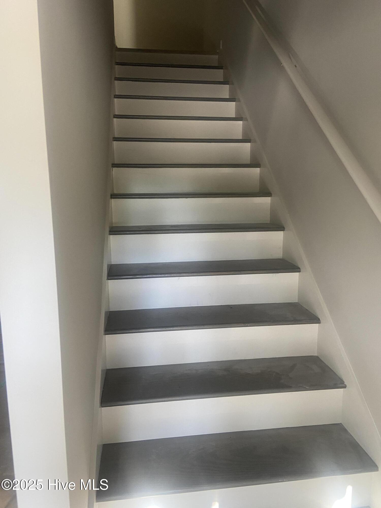 100521552 | Photo 14