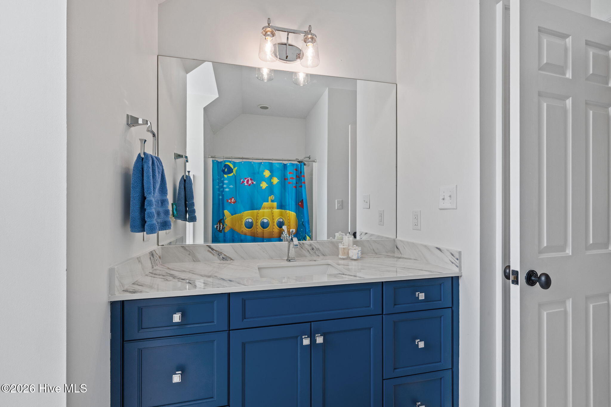 100554382 | Photo 37