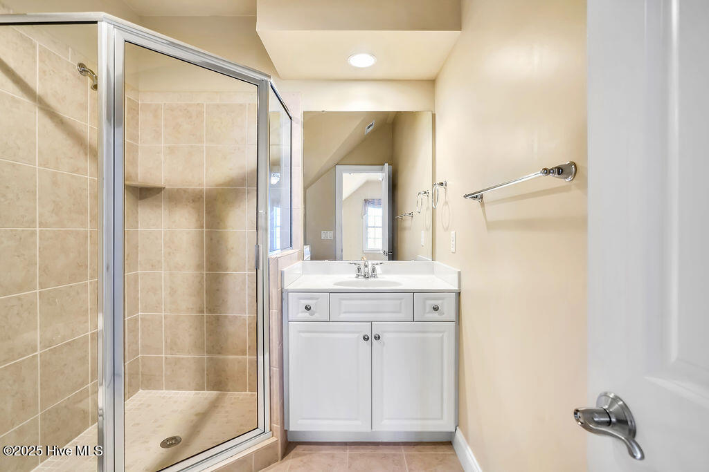 100505540 | Photo 29