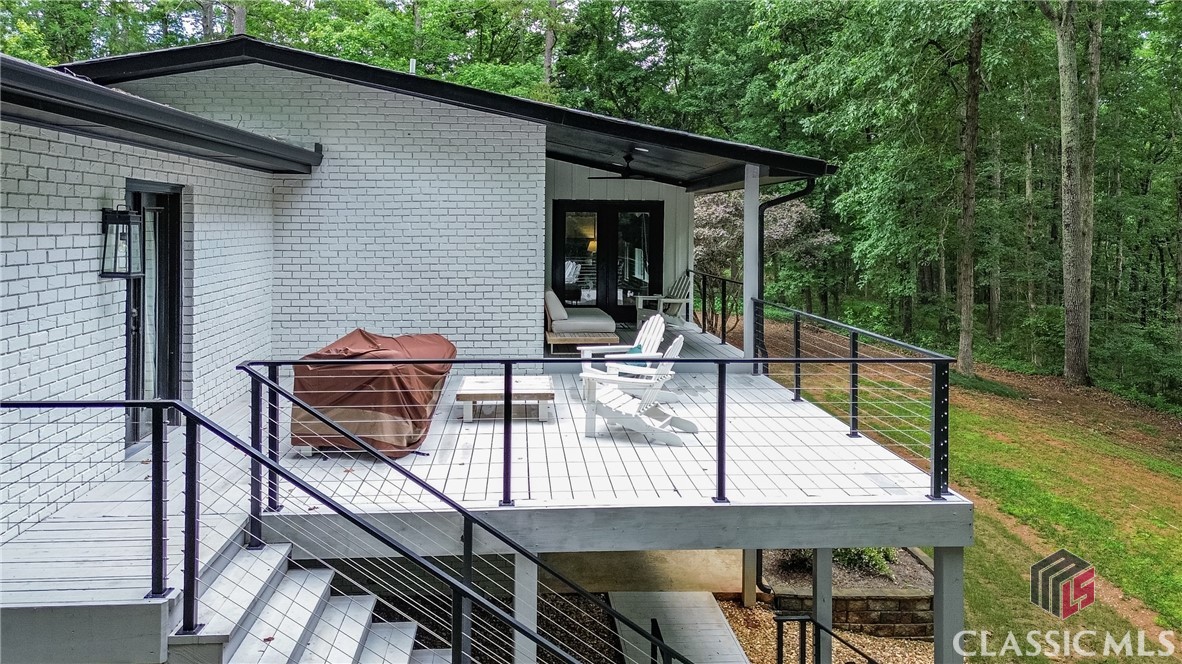 1041 Hollow Creek Way