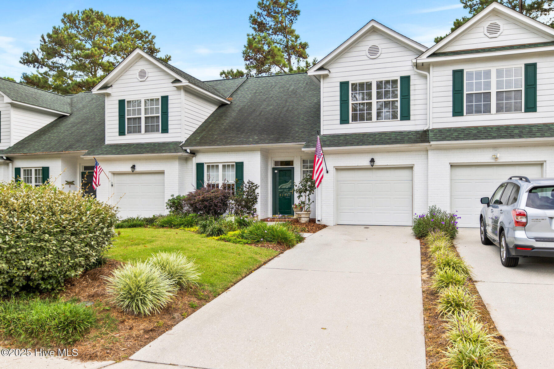 100532404 | Photo 28