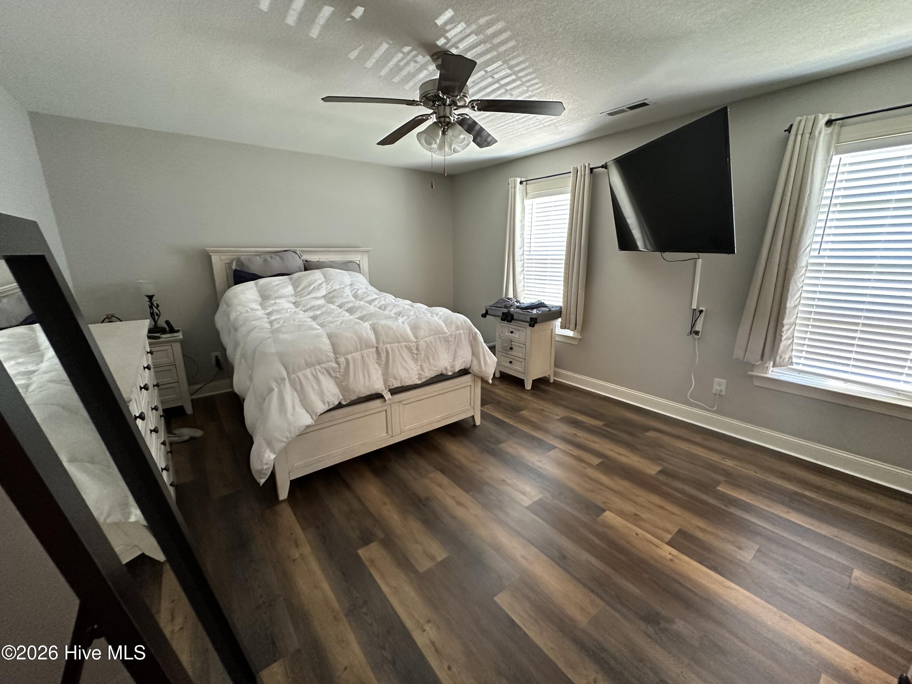 205 South Pointe Drive UNIT B, Winterville, NC, 28590