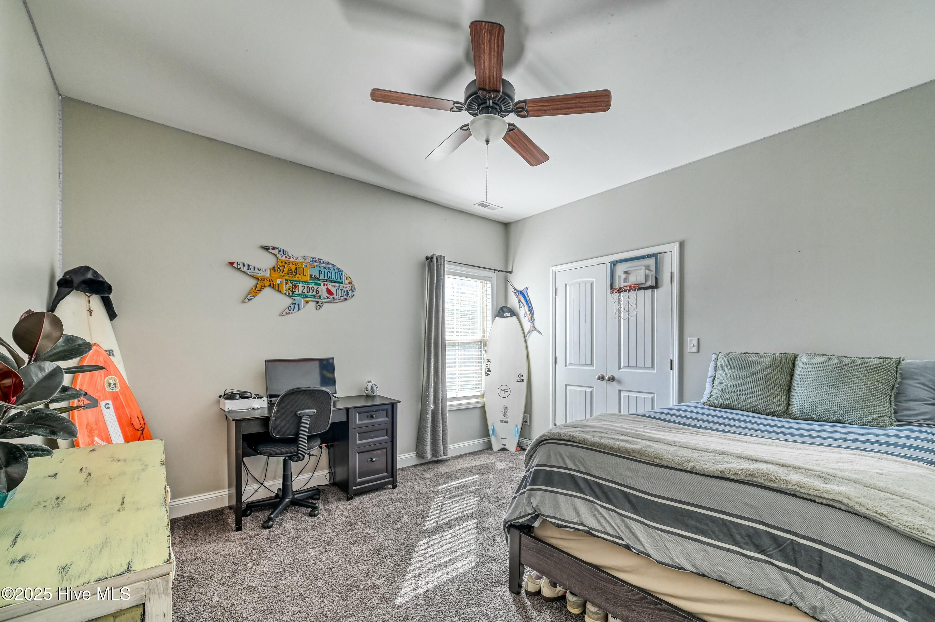 100561132 | Photo 31