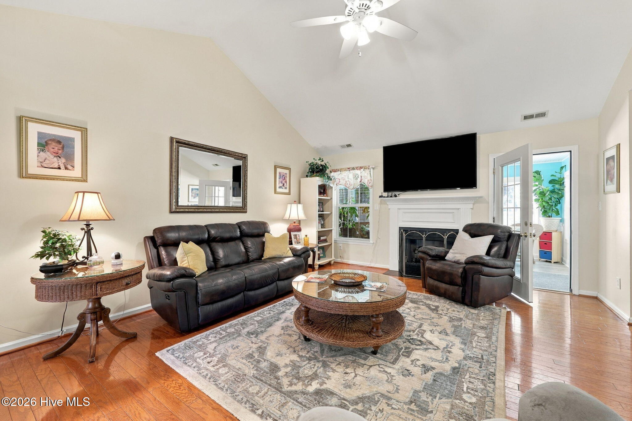 310 Bobbys Drive,Newport