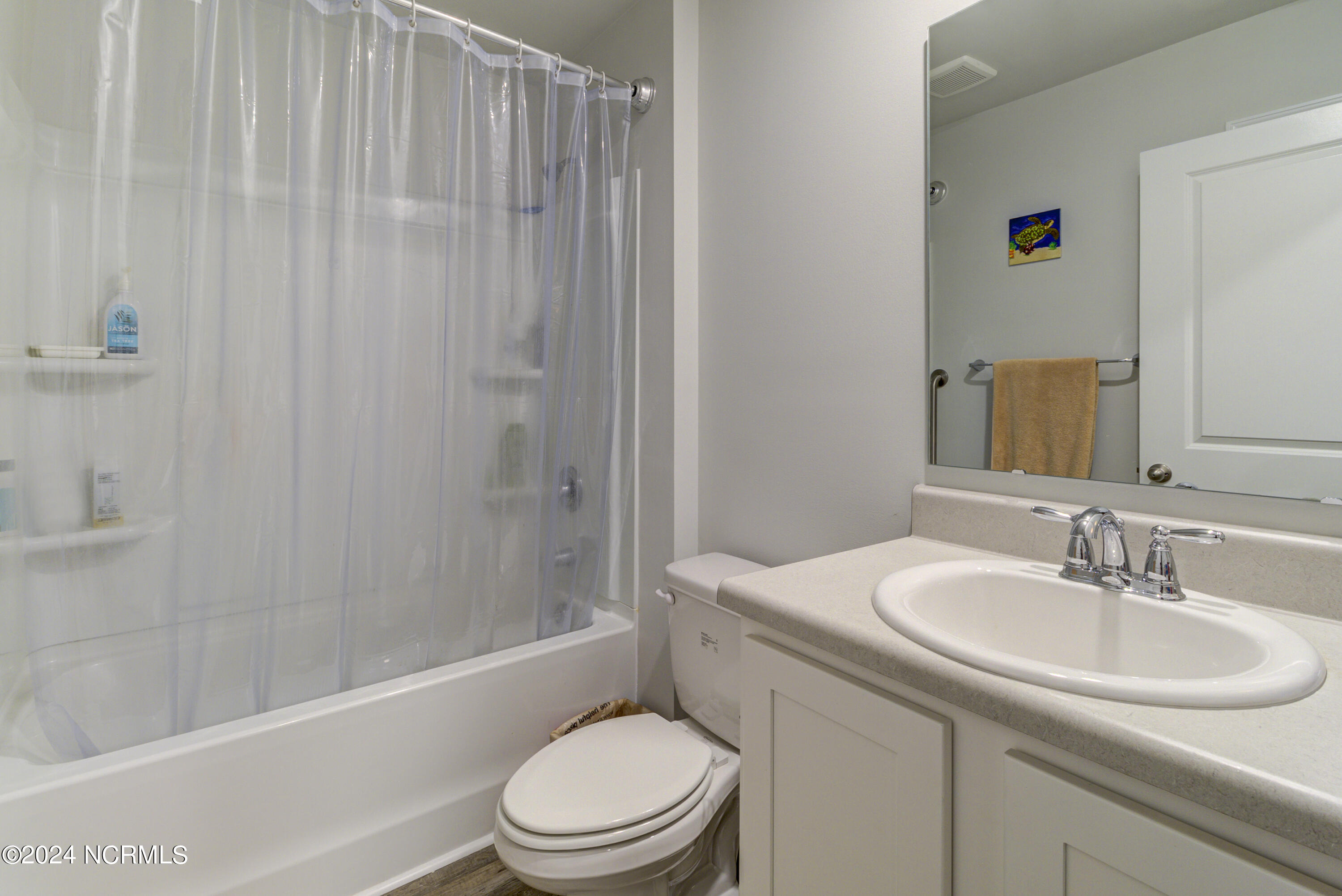 100563722 | Photo 28