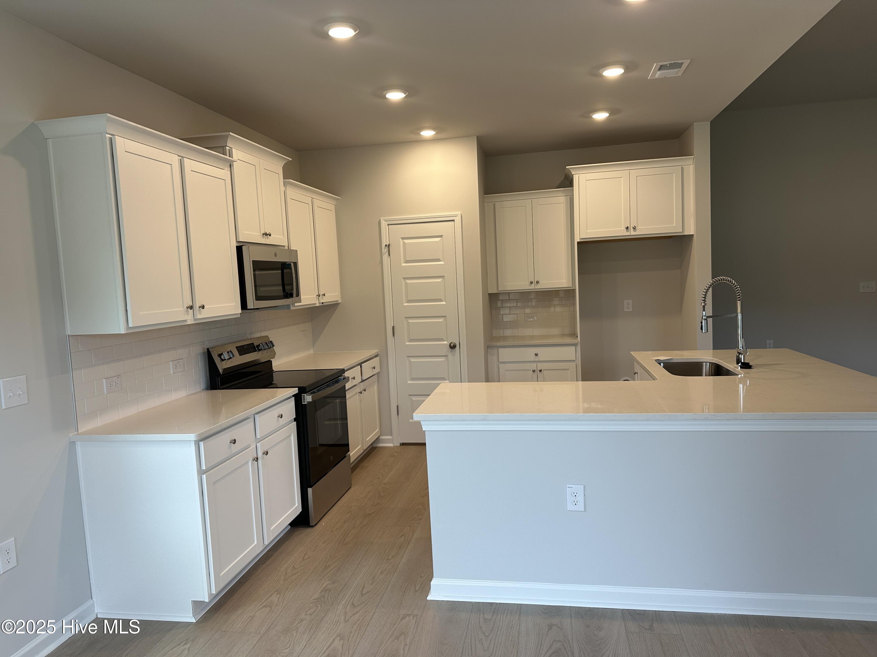 Homes for sale in Ocean Isle Beach, NC | 3333 Wood Stork Dr Sw #Litchfield Ii Lot 85, Ocean Isle Beach, NC 28469 | MLS# 100506988