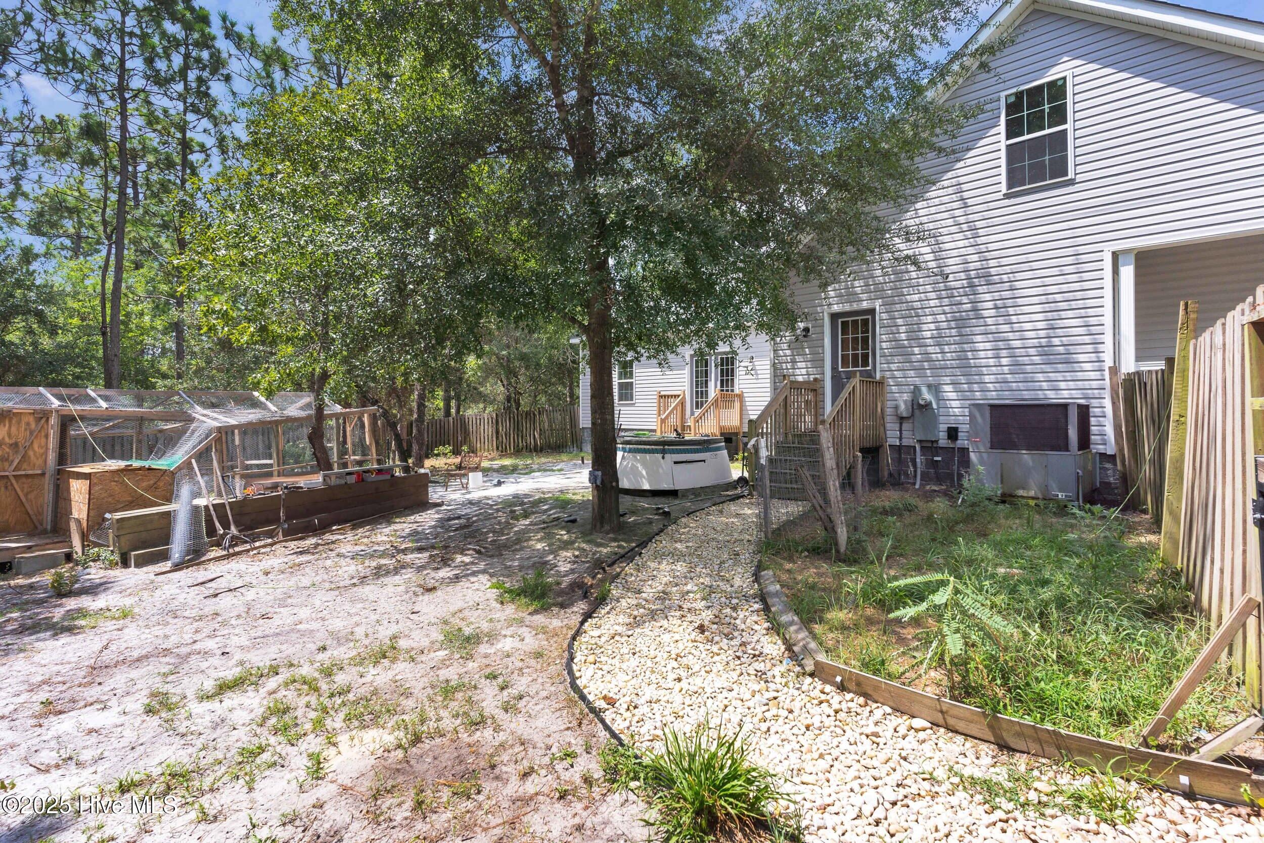 100521196 | Photo 33