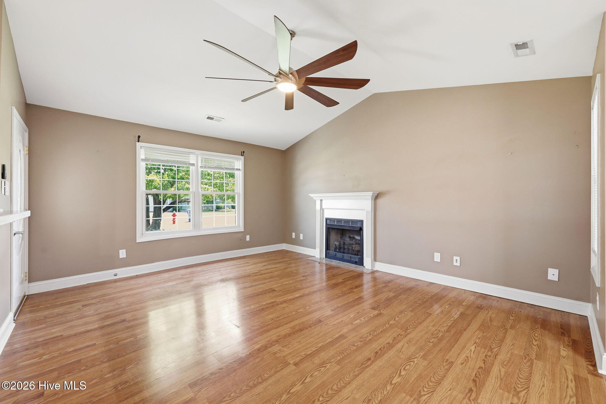 415 Red Fox Trail,Newport