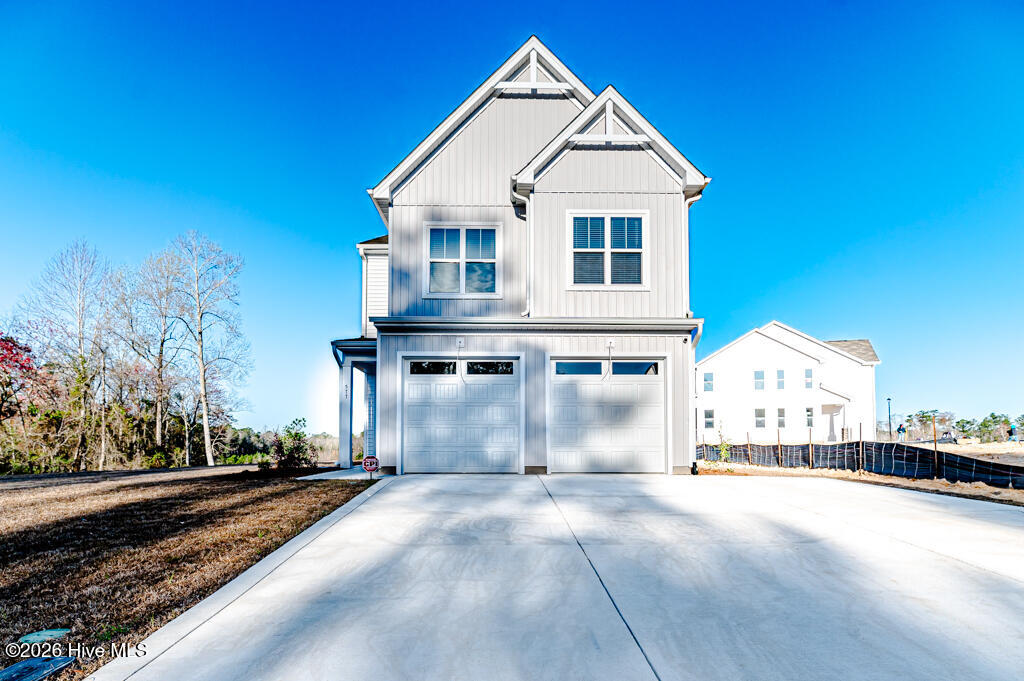 100550203 | Photo 17