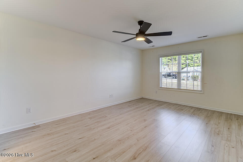 215 W Woodbine Terrace, Burgaw, NC 28425 – photo 14: IMG_8606_07_08_09_10
