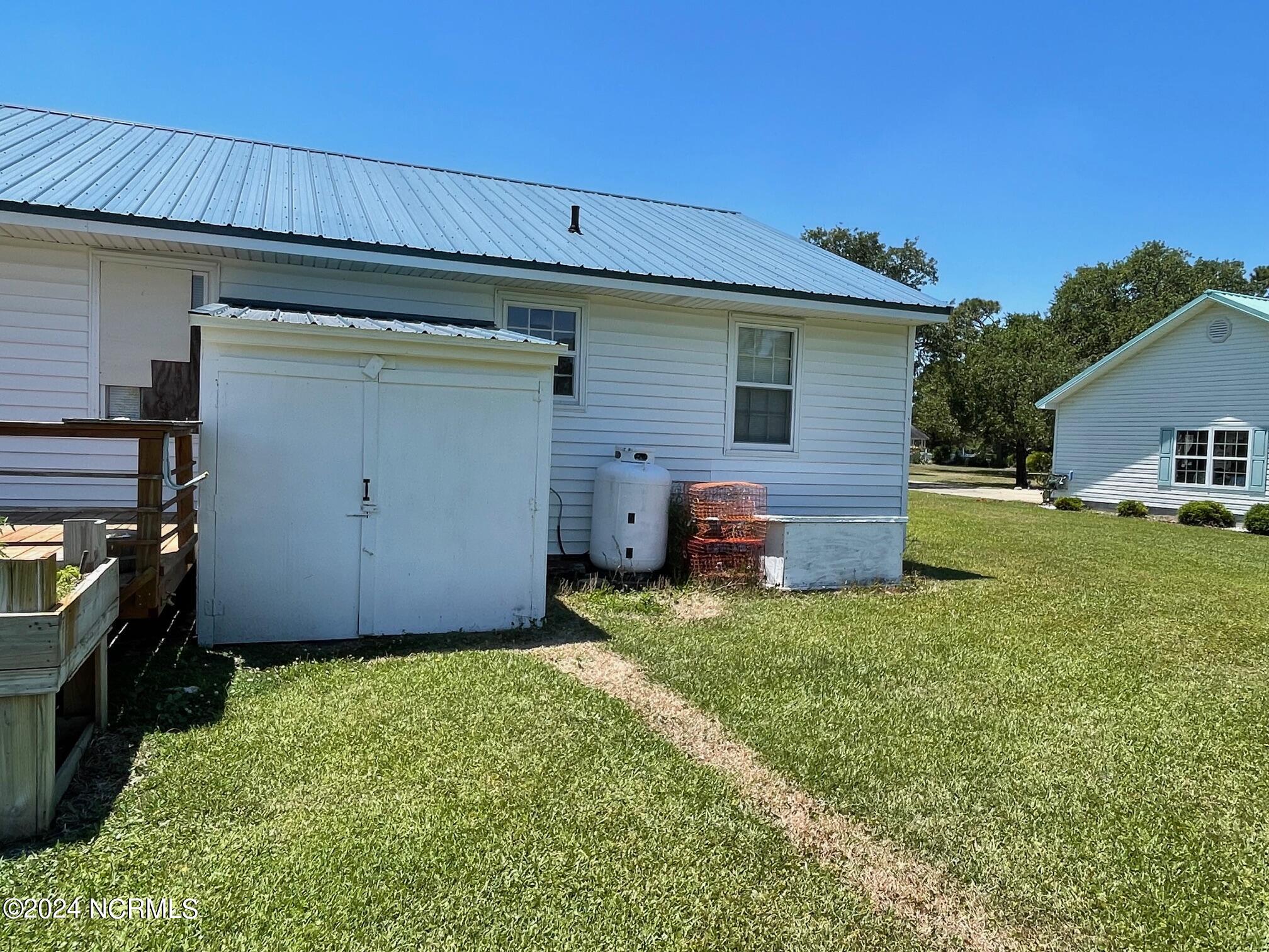 2604 Cedar Island Road,Cedar Island