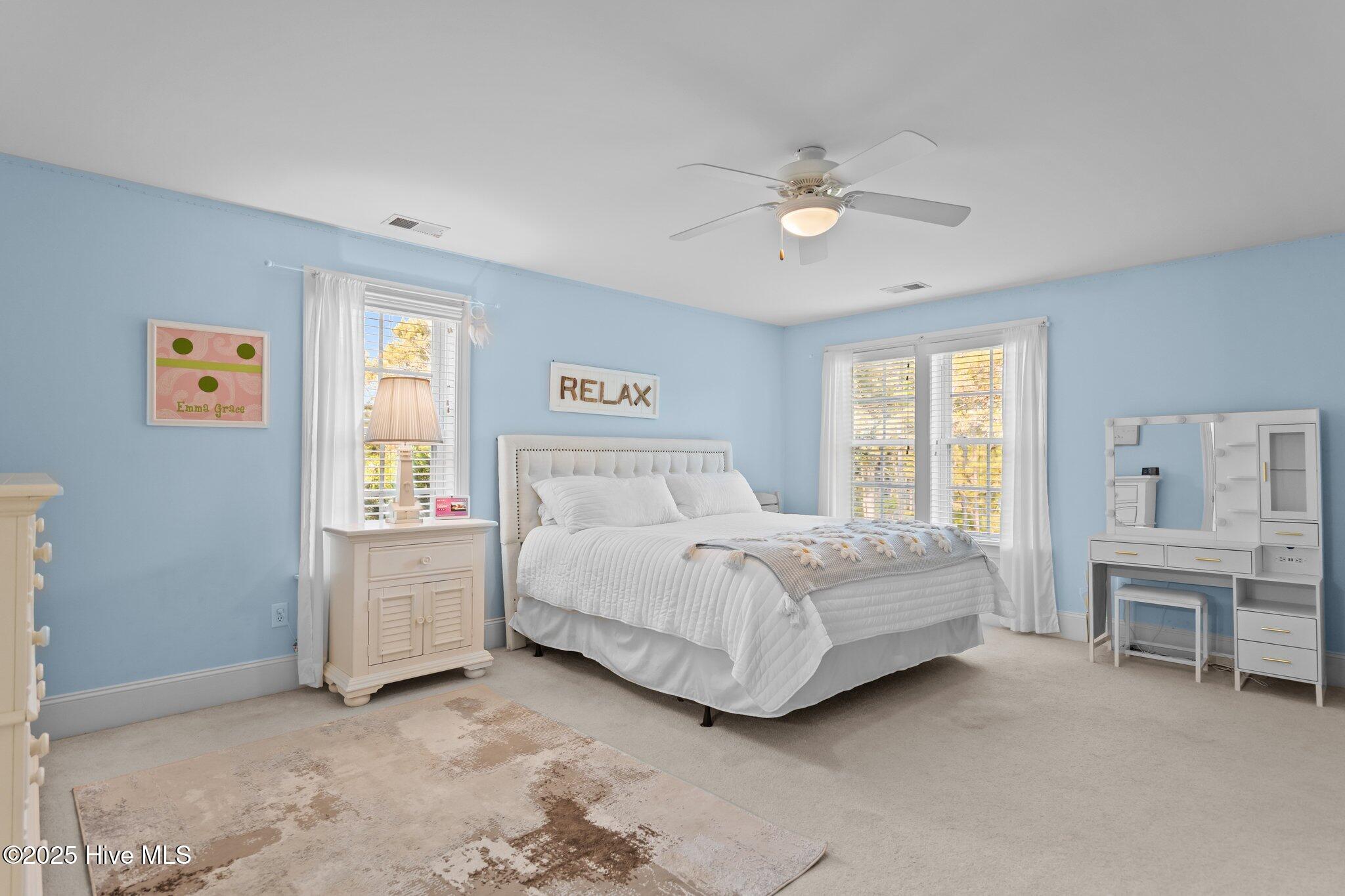 100513091 | Photo 72