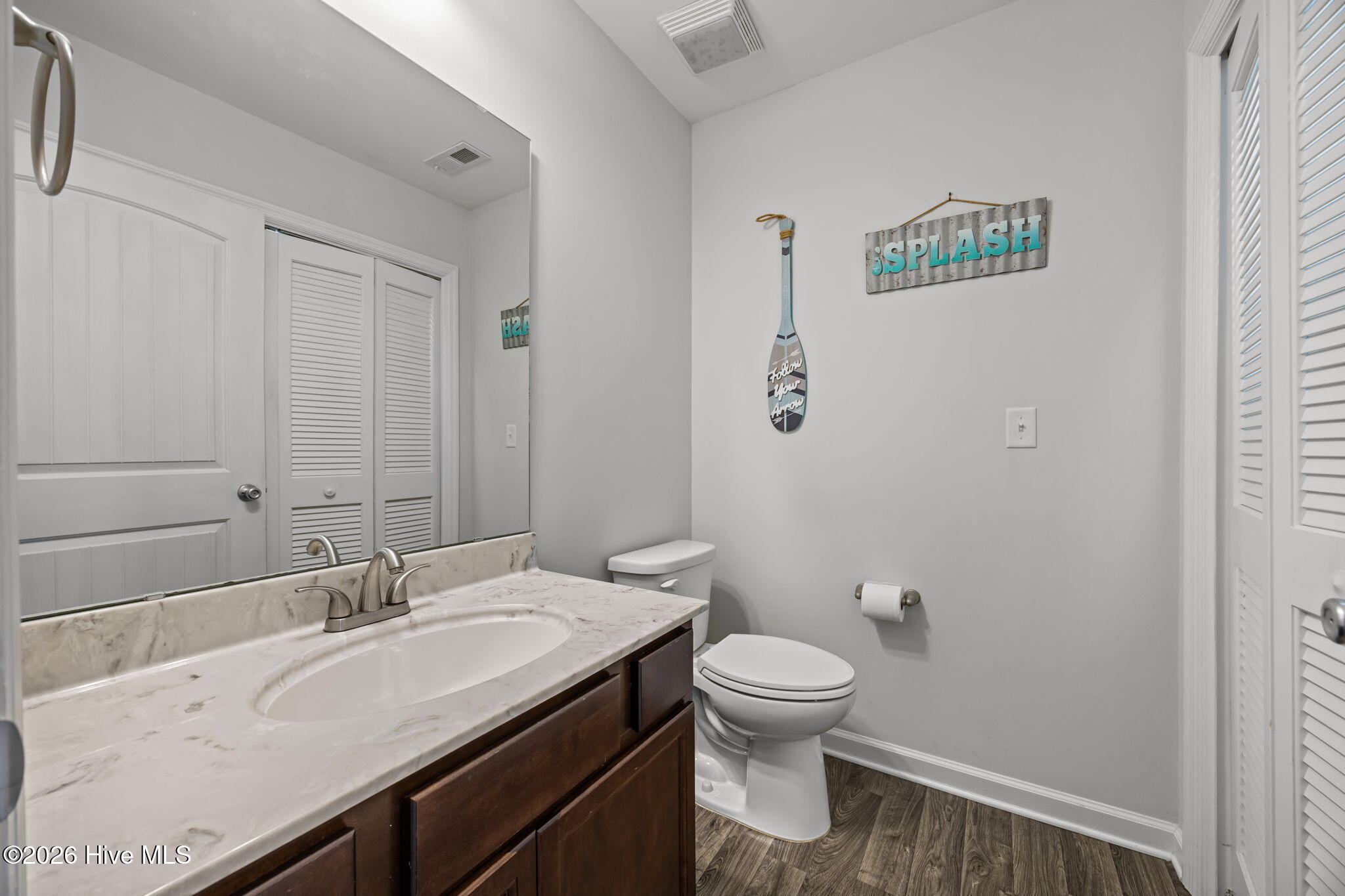 100551648 | Photo 23