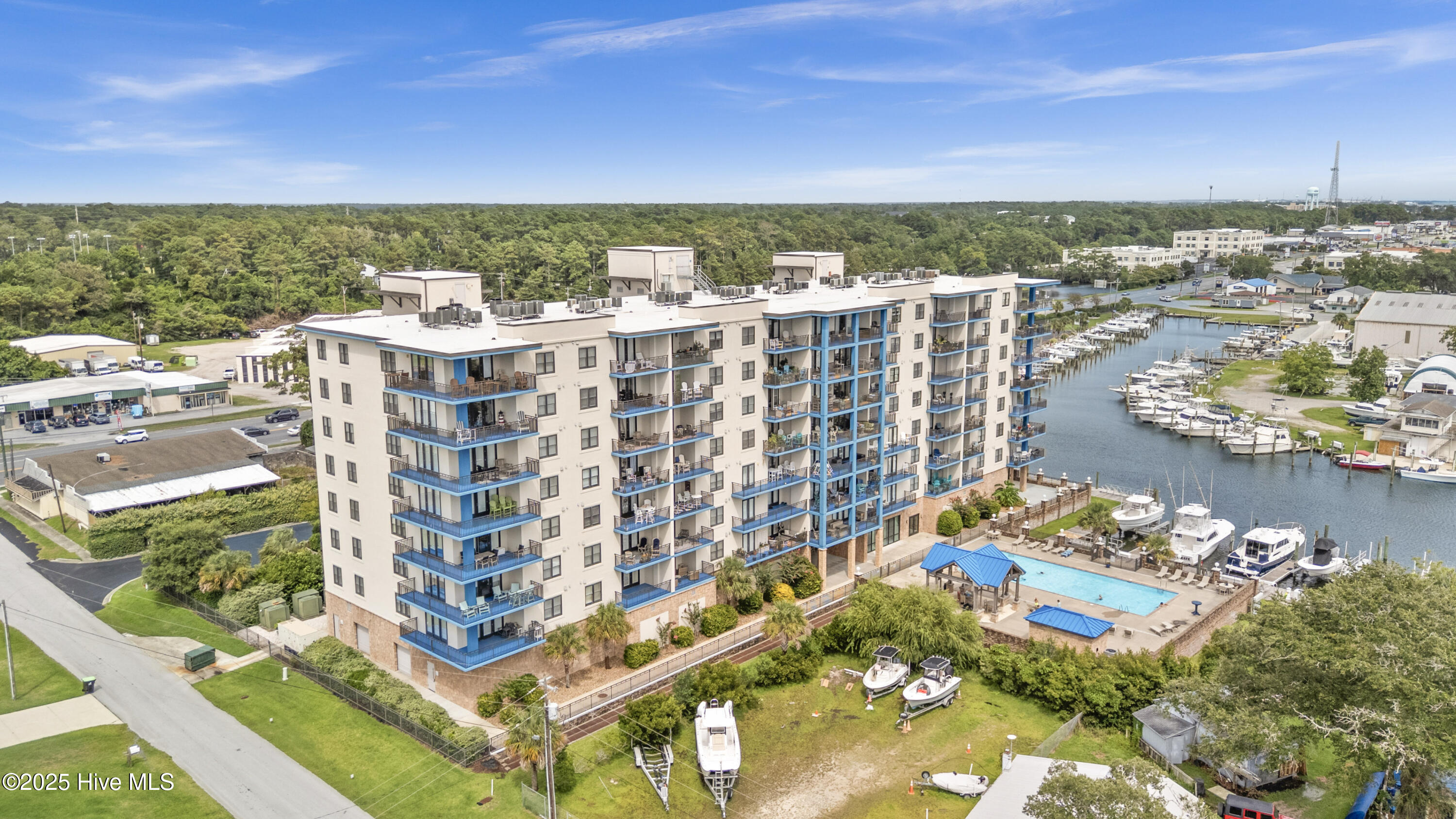 4425 Arendell Street 609,Morehead City