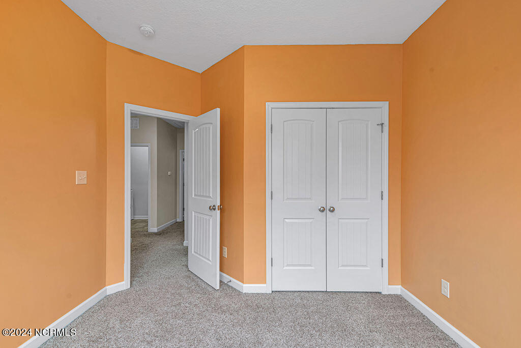 100565774 | Photo 20