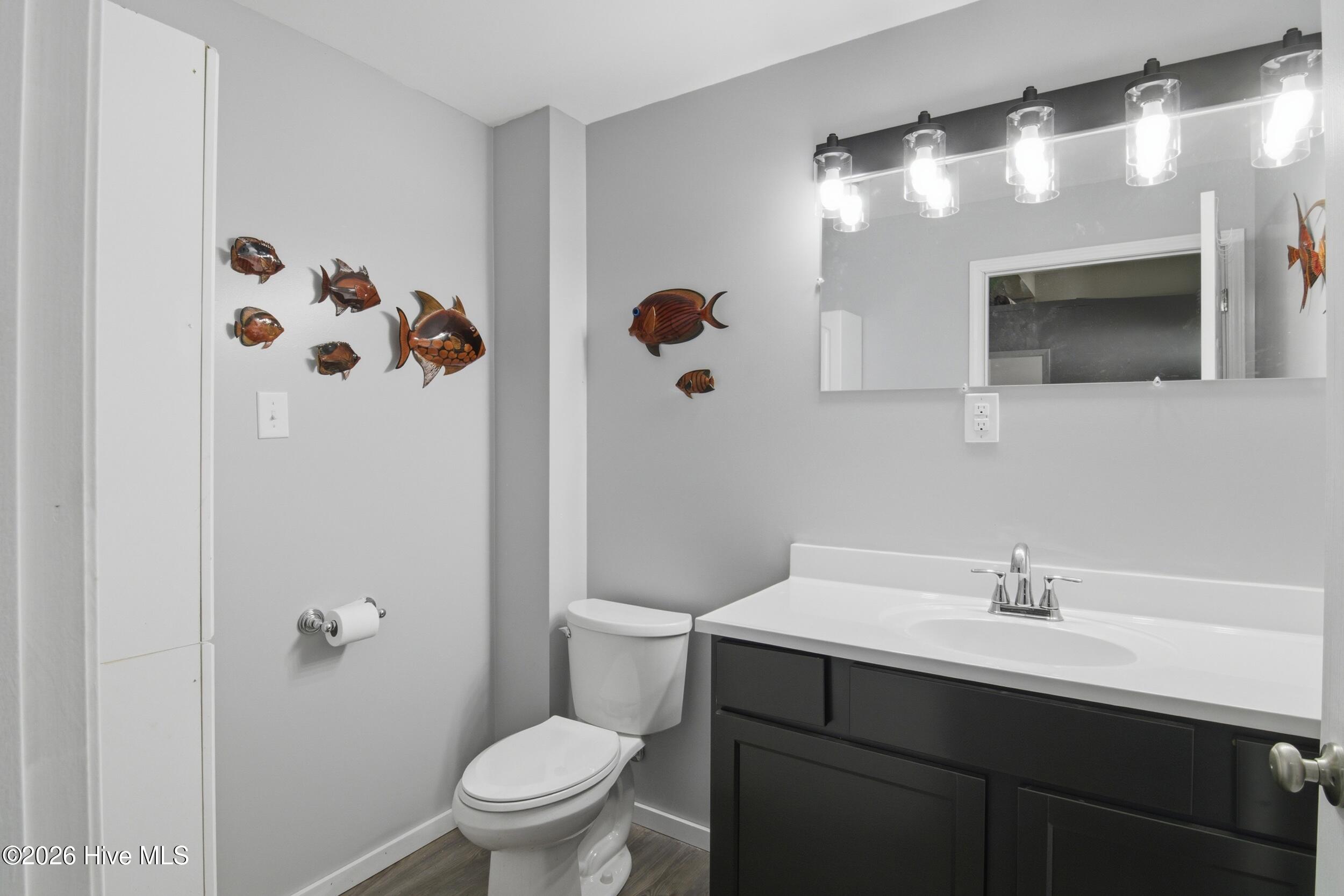 100552555 | Photo 35