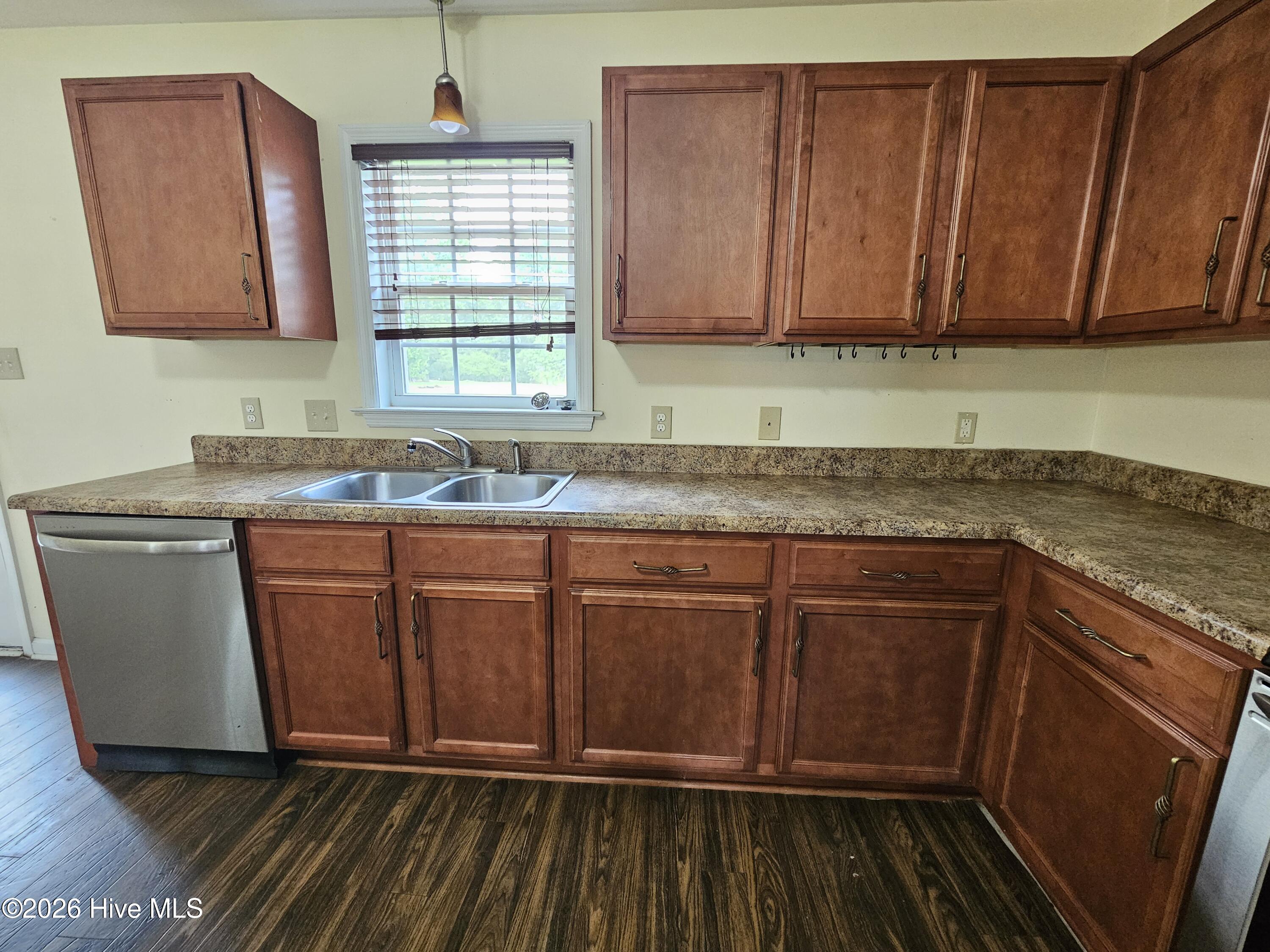 307 Big Tree Lane,Chinquapin