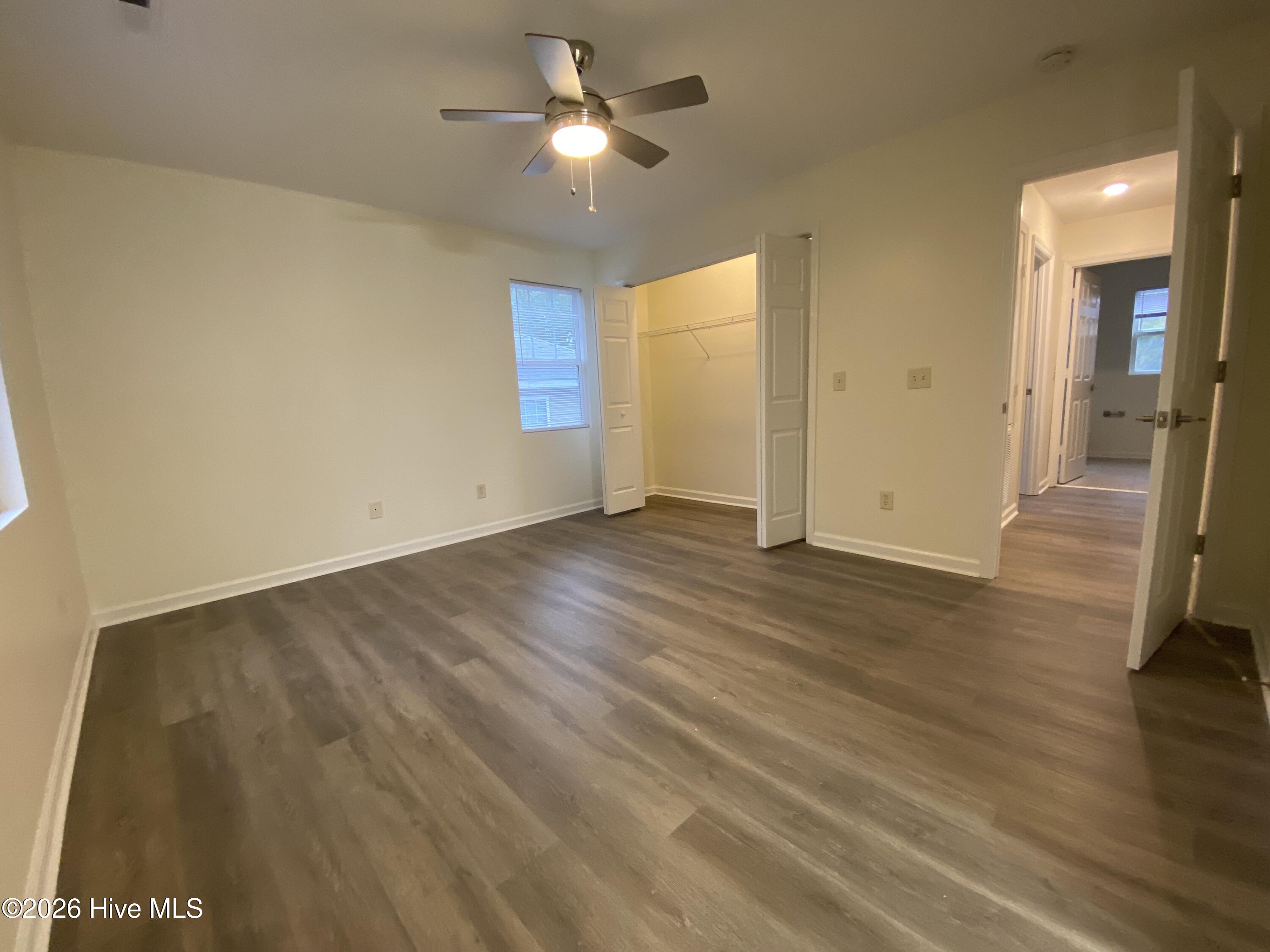 100553788 | Photo 17