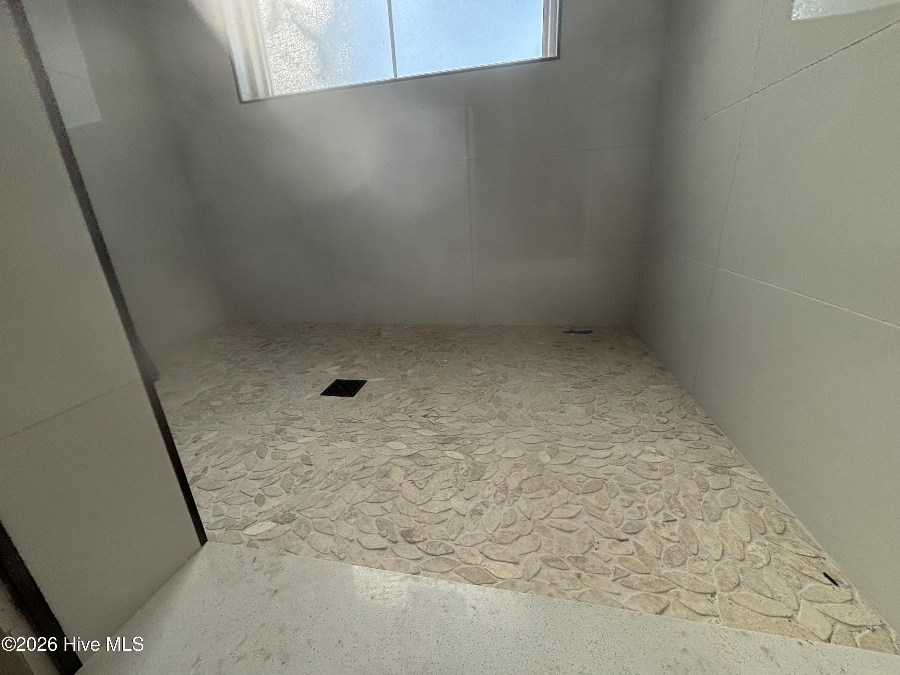 100516675 | Photo 73